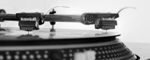A stylus tracking the groove of a deep soul 45 on a turntable
